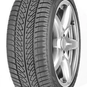 Pneumatici nuovi GOODYEAR ULTRA GRIP 8 PERFORMANCE 245 45 19 102V Invernali